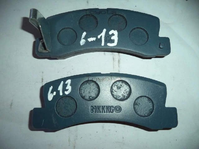 КОЛОДКИ ТОРМОЗНЫЕ LEXUS RX300 1999–2004