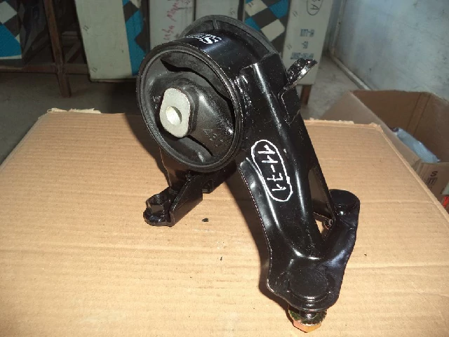 ПОДУШКА ДВИГАТЕЛЯ, КОРОБКИ TOYOTA RAV4 2008–2014