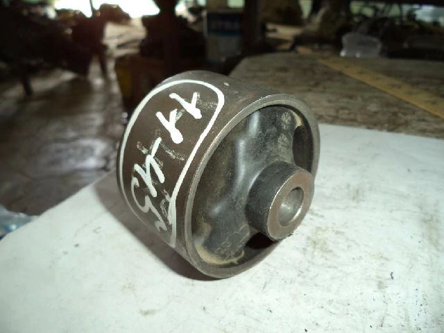 ПОДУШКА ДВИГАТЕЛЯ, КОРОБКИ TOYOTA RAV4 1994–2000
