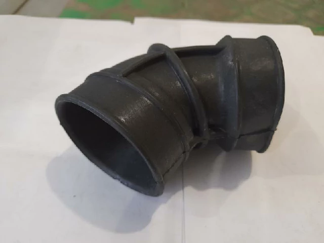 ПАТРУБОК ВОЗДУШНЫЙ (ГОФРА) NISSAN PATHFINDER 1996–2002