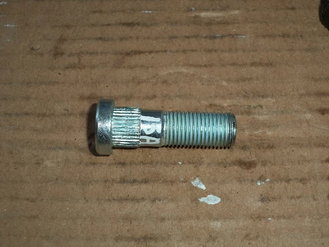 БОЛТ-ГАЙКА КОЛЕСА NISSAN PATHFINDER 1991–2004