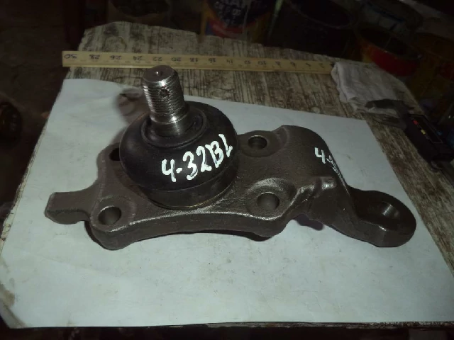 ОПОРА ШАРОВАЯ TOYOTA TUNDRA 2002–2008