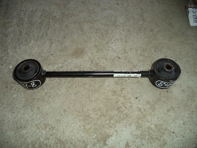 ВТУЛКА (САЙЛЕНТБЛОК) ПОДВЕСКИ TOYOTA LAND CRUISER PRADO 2003–2008