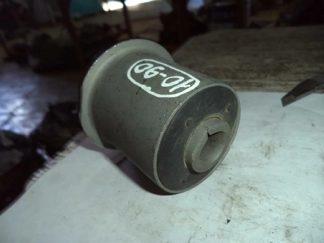 ВТУЛКА (САЙЛЕНТБЛОК) ПОДВЕСКИ JEEP GRAND CHEROKEE 1999–2004