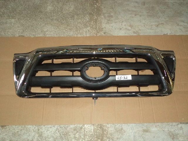 ОБЛИЦОВКА TOYOTA TACOMA 2006–2011