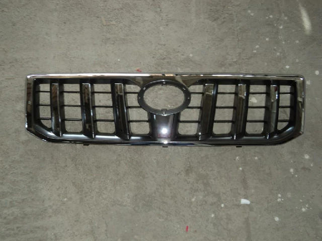 ОБЛИЦОВКА TOYOTA LAND CRUISER PRADO 2002–2007