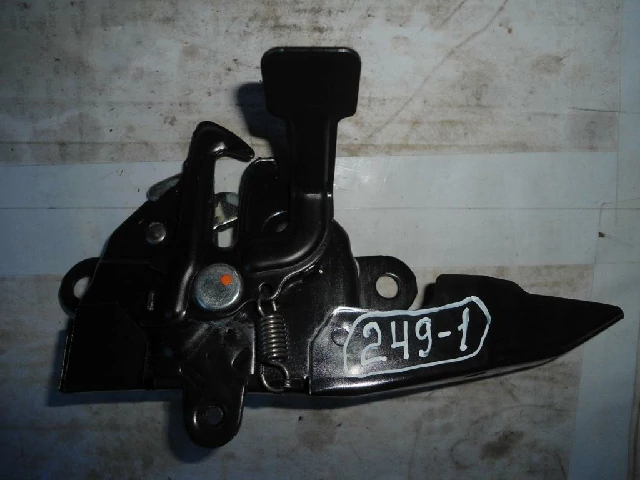ЗАМОК КАПОТА TOYOTA HILUX 2011–2016