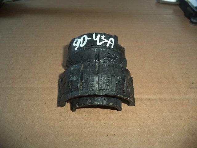 ВТУЛКА (САЙЛЕНТБЛОК) ПОДВЕСКИ VOLKSWAGEN TOUAREG 2003–2012