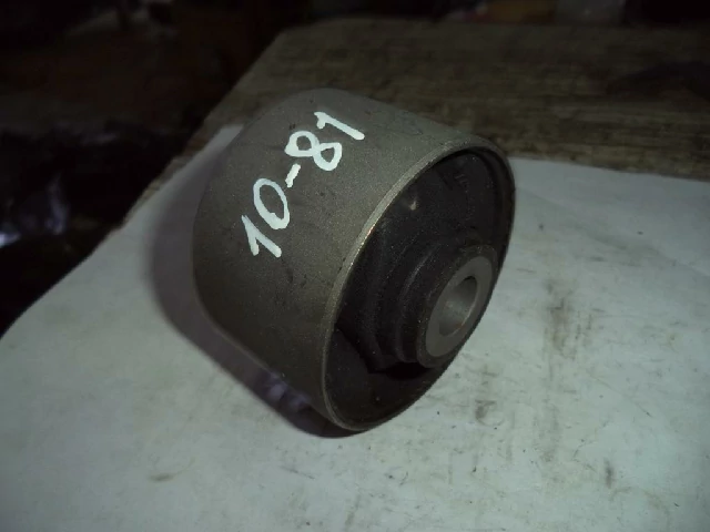 ПОДУШКА МОСТА MITSUBISHI PAJERO 2001–2007