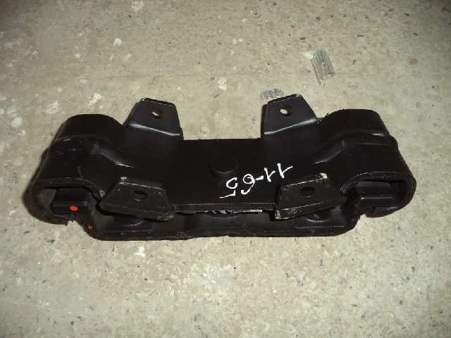 ПОДУШКА ДВИГАТЕЛЯ, КОРОБКИ MITSUBISHI L200 2005–2010